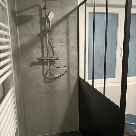 Dans Le Pré Hesdin L'abbé