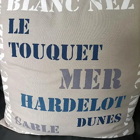 Dans Le Pre Hesdin L'abbe *